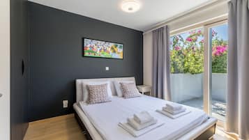 Klassiek appartement, patio, uitzicht op tuin | Gratis wifi, beddengoed