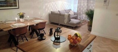 2 Bedroom Dublin Apartment with Outdoor Patio