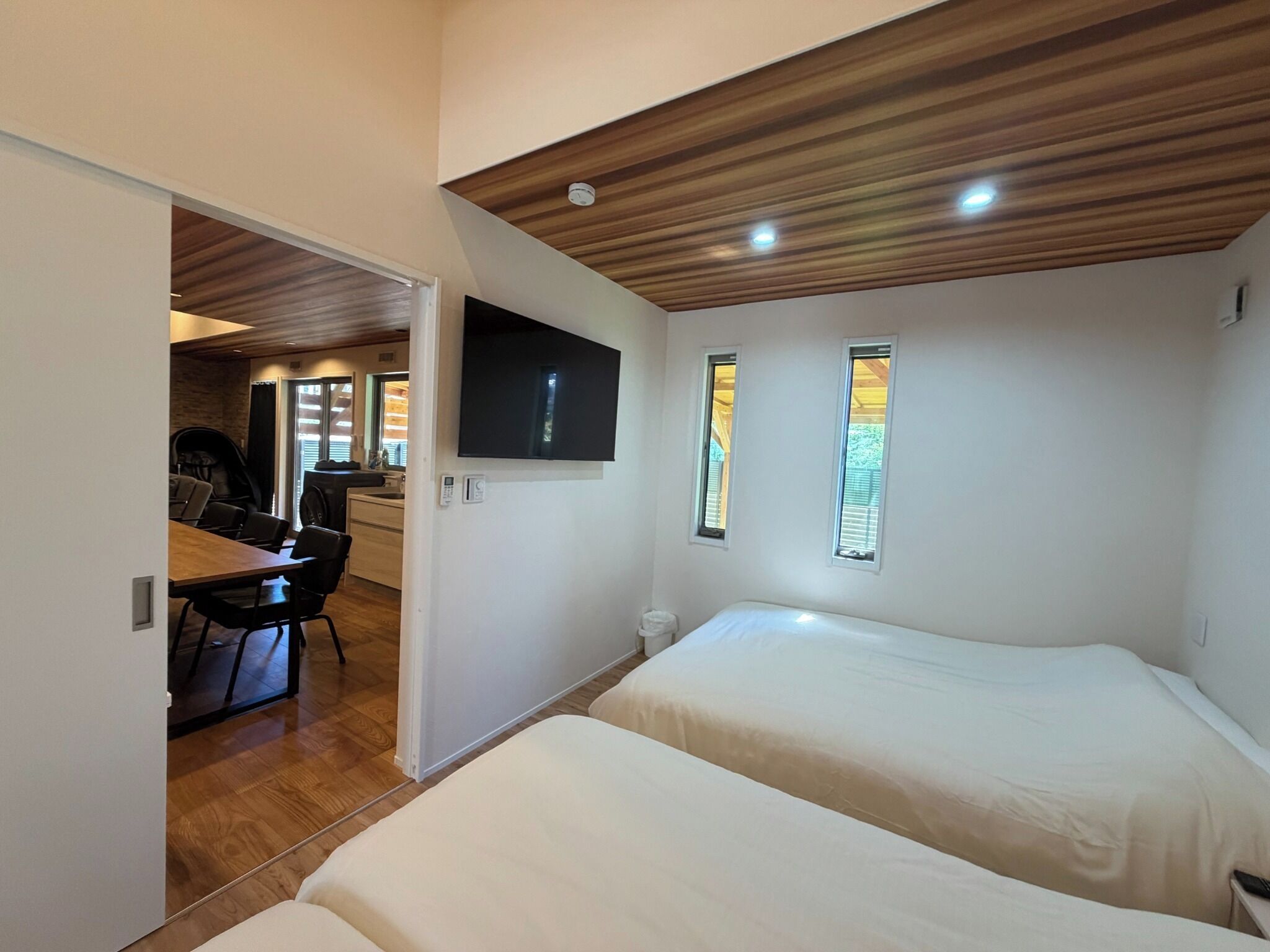 2 quartos, Wi-Fi de cortesia, roupa de cama