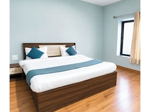 Superior Double Room | Hypo-allergenic bedding, desk, soundproofing, free WiFi - Hotel Kanwal Resort & Farms Khurpatal (Nainital)