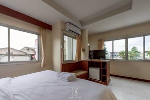 Kamar Double Deluks | Meja kerja dan Wi-Fi gratis