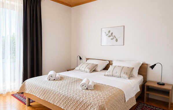 Iron/ironing board, free WiFi - Stunning apartment in Vrsar with WiFi (Vrsar)