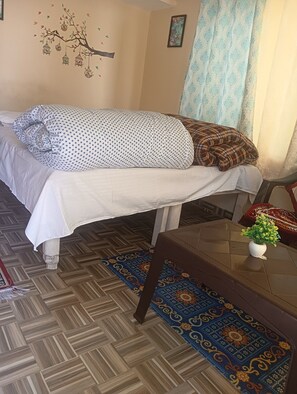 Room - We are not a commercial hotel... we are your home (Munsyari)