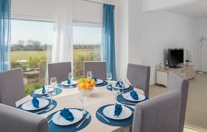 Dining - Beautiful home in Vodnjan (Vodnjan)