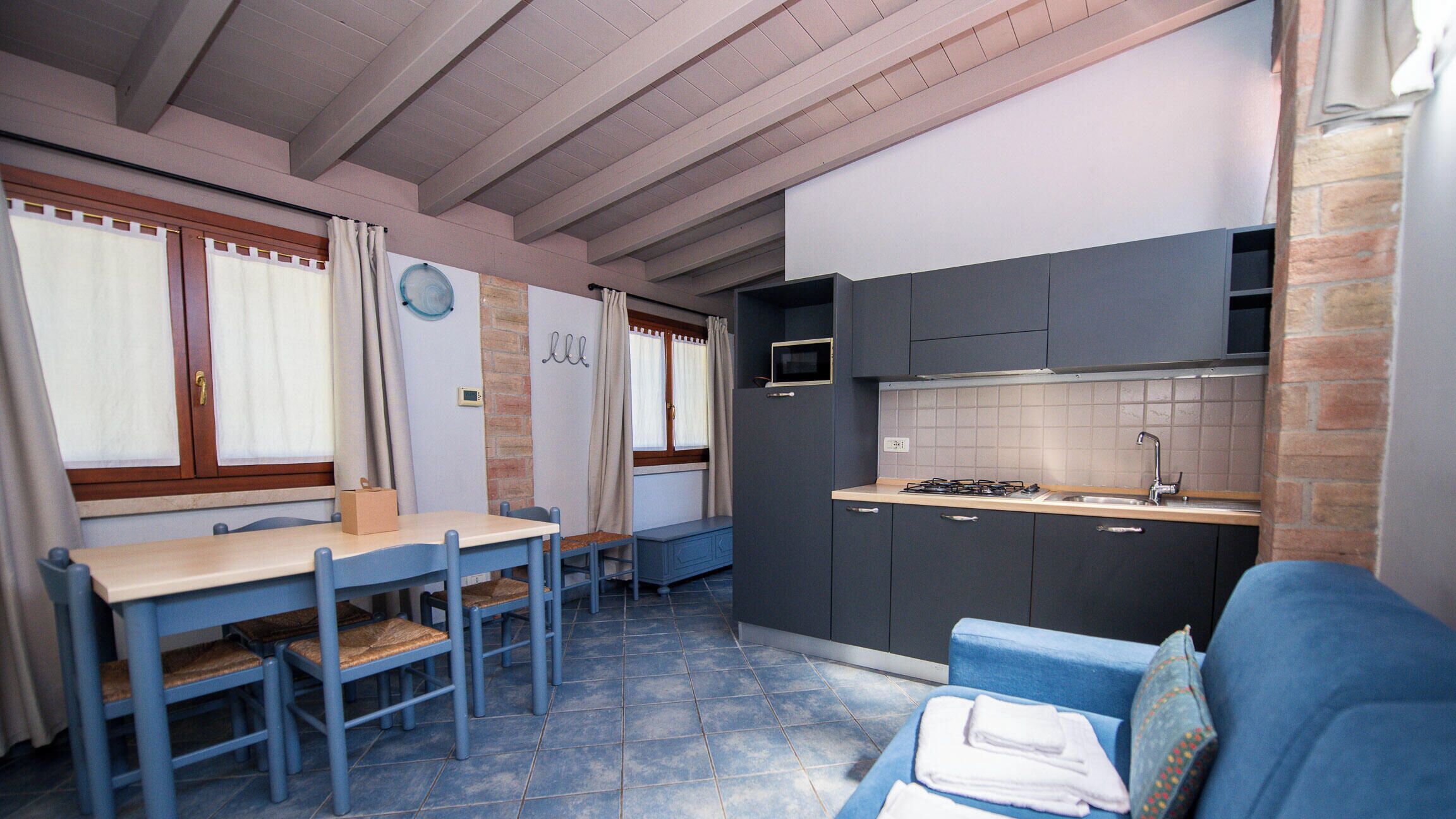 Comfort Cottage, Garden View | Living area