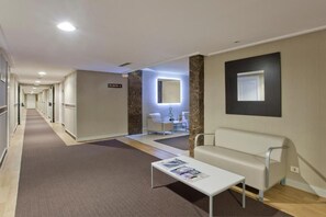 Lobby - ILUNION Abando (Bilbao)