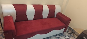 Classic Double Room | Interior - Hotel manyawar (Handia)