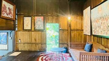 Basic Room, Patio, Lake View | Interior