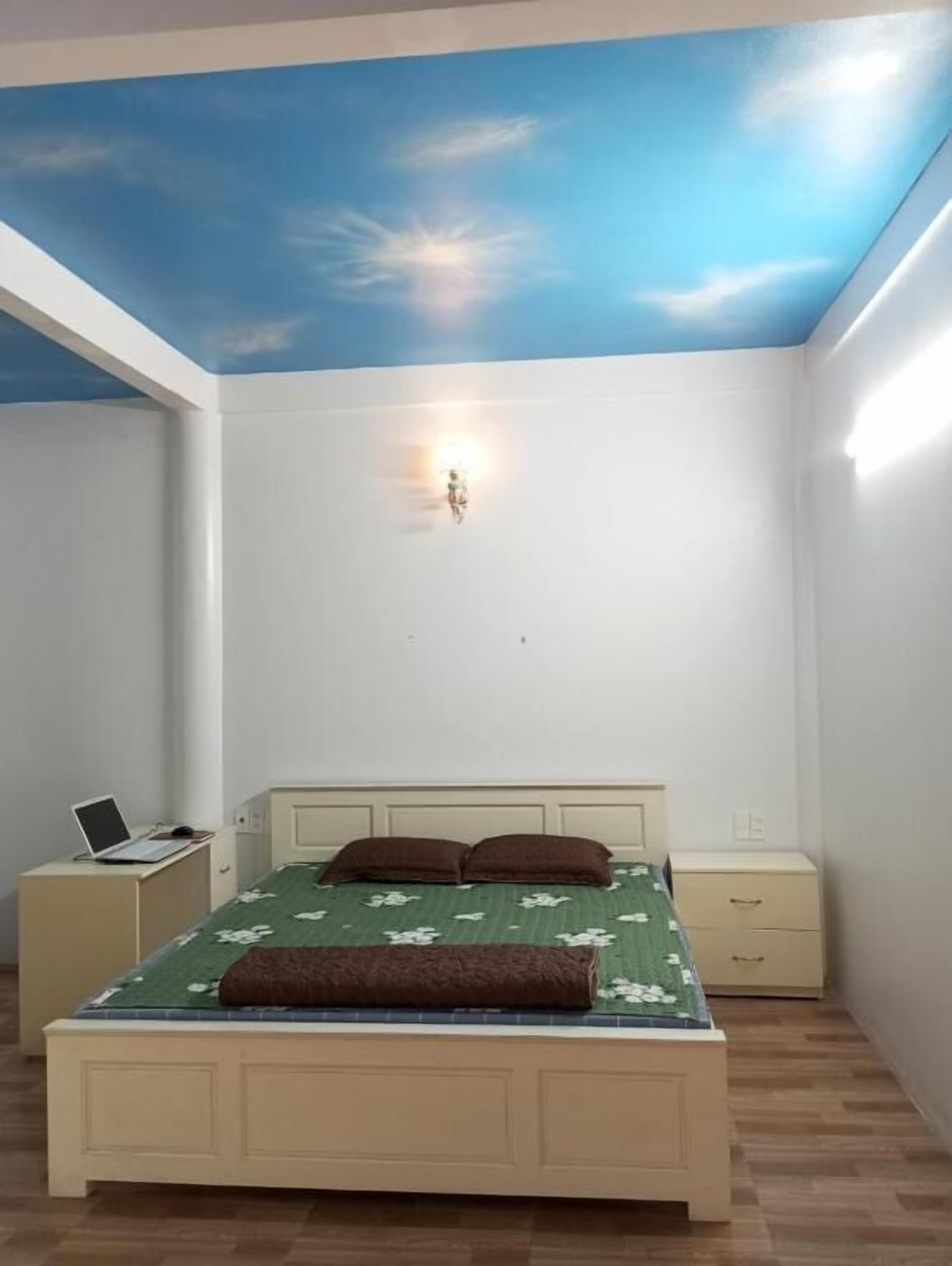 Basic Studio | In-room safe, free WiFi