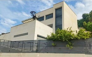 Exterior - Stunning home in Alhaurín de la Torre (Alhaurín de la Torre)