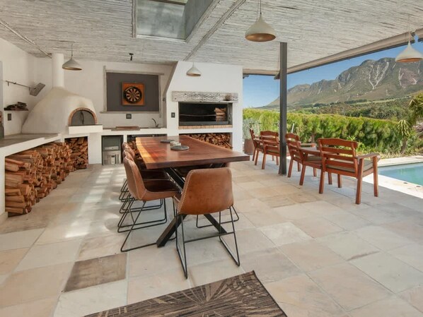 House | 7 bedrooms - Family Villa in the Heart of the Hemel en Aarde Valley (Hermanus)