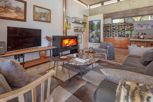 Private Villa in the Heart of the Hemel en Aarde
