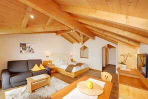 Room - Room 'Superior Doppelzimmer' with Mountain View, Shared Terrace and Wi-Fi (Tirol)