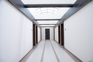 Interior - Hotel White Desert (Bhuj)