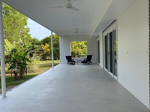 Terrace/patio - Casa Blanca Paradise Garden (Cabuya de Cobano)