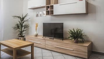 Appartamento, 2 camere da letto, balcone | Area soggiorno