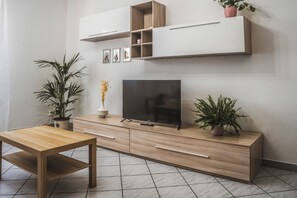 Apartment, 2 Bedrooms, Balcony | Living area - La Maison Benedetta - By GIGI LA MAISON (Reggio Emilia)