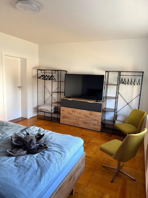 Internet, bed sheets - Vrbo Property (Löbau)