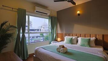 In-room safe, desk, blackout curtains, soundproofing