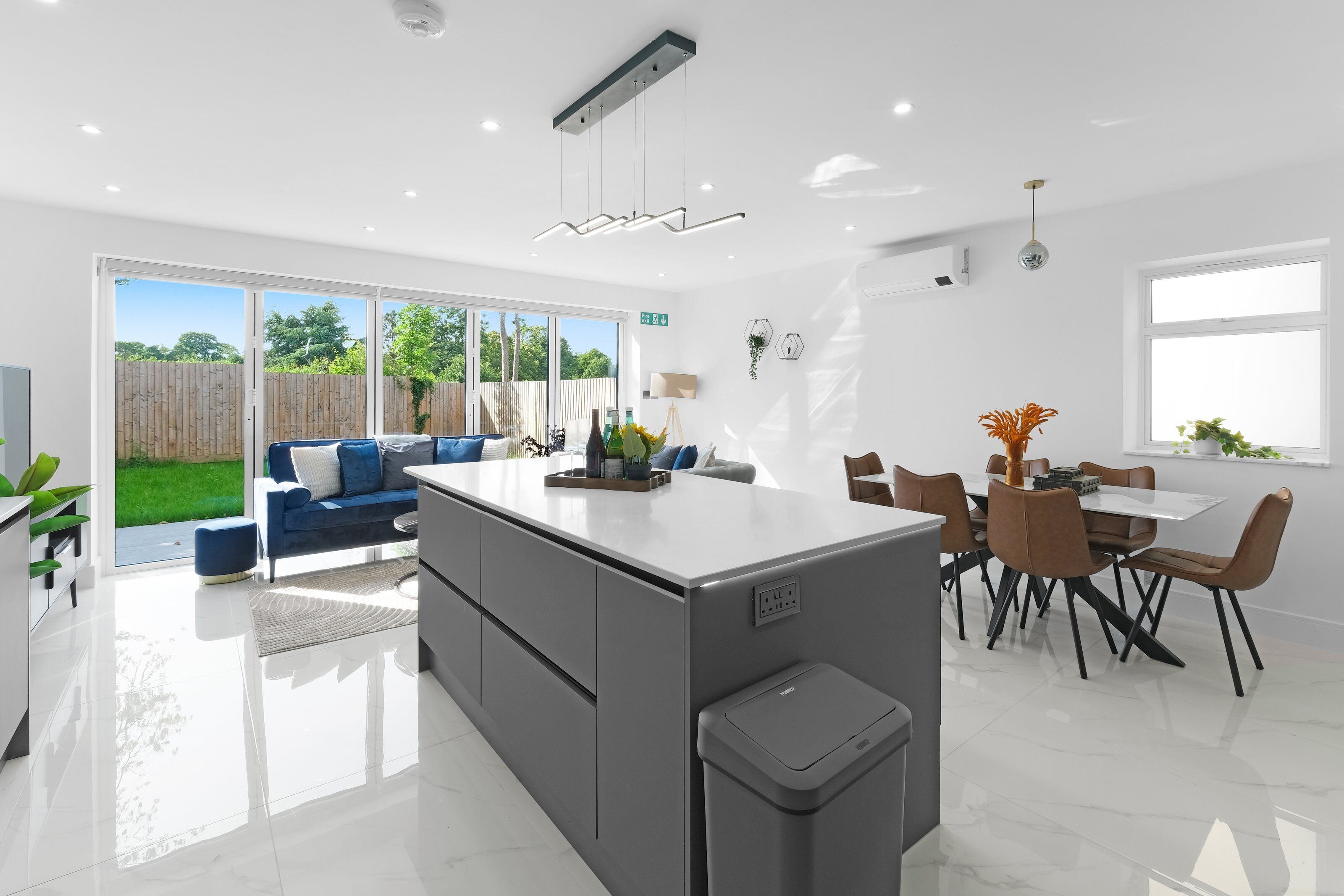 Familiehus, terrasse | Innvendig