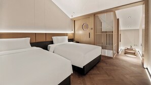 Elite Twin Room, Balcony, City View | Blackout drapes, iron/ironing board (on request), WiFi (free) - Sail Hotel (Chongqing)