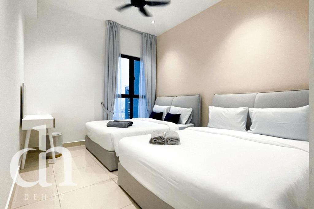 Family 2 Bedroom 2 Bathroom | Iron/ironing board, free WiFi