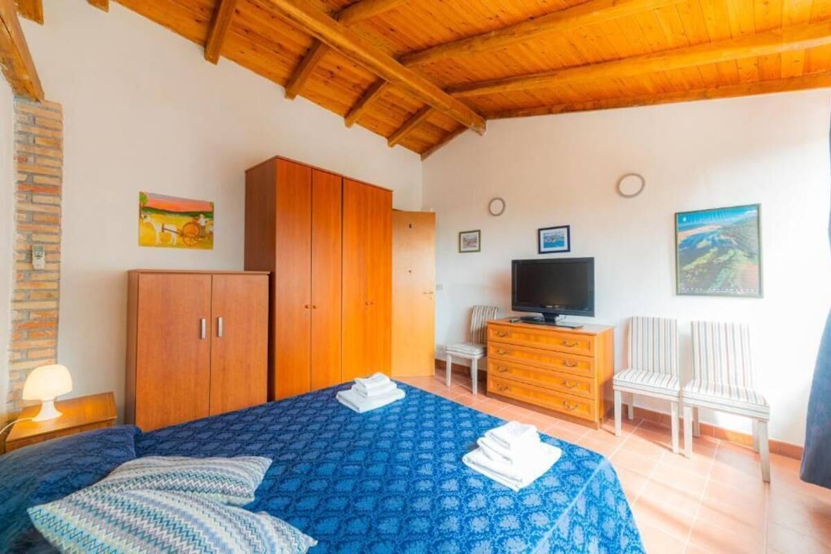 Apartment, Balcony, City View | In-room safe, soundproofing, iron/ironing board, WiFi (free)
