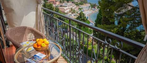 Apartment, Balcony, City View | Property grounds