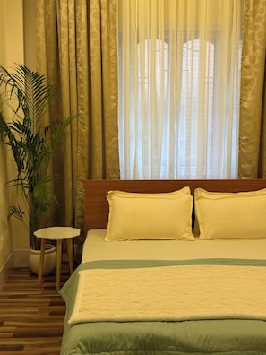 1 habitación, tabla de planchar con plancha, wifi y ropa de cama 