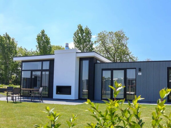 House | Outdoor dining - Cube Exclusive 4 (Nieuwvliet)