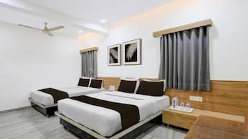 Deluxe Double Room | Free WiFi