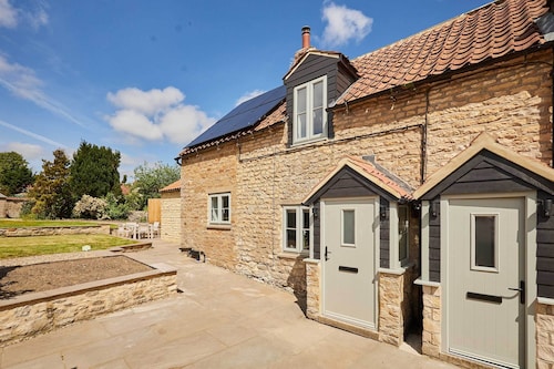 Host & Stay | Winds Croft