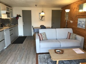 TV - Cozy cabin studio - 4 guests (Arâches-la-Frasse)