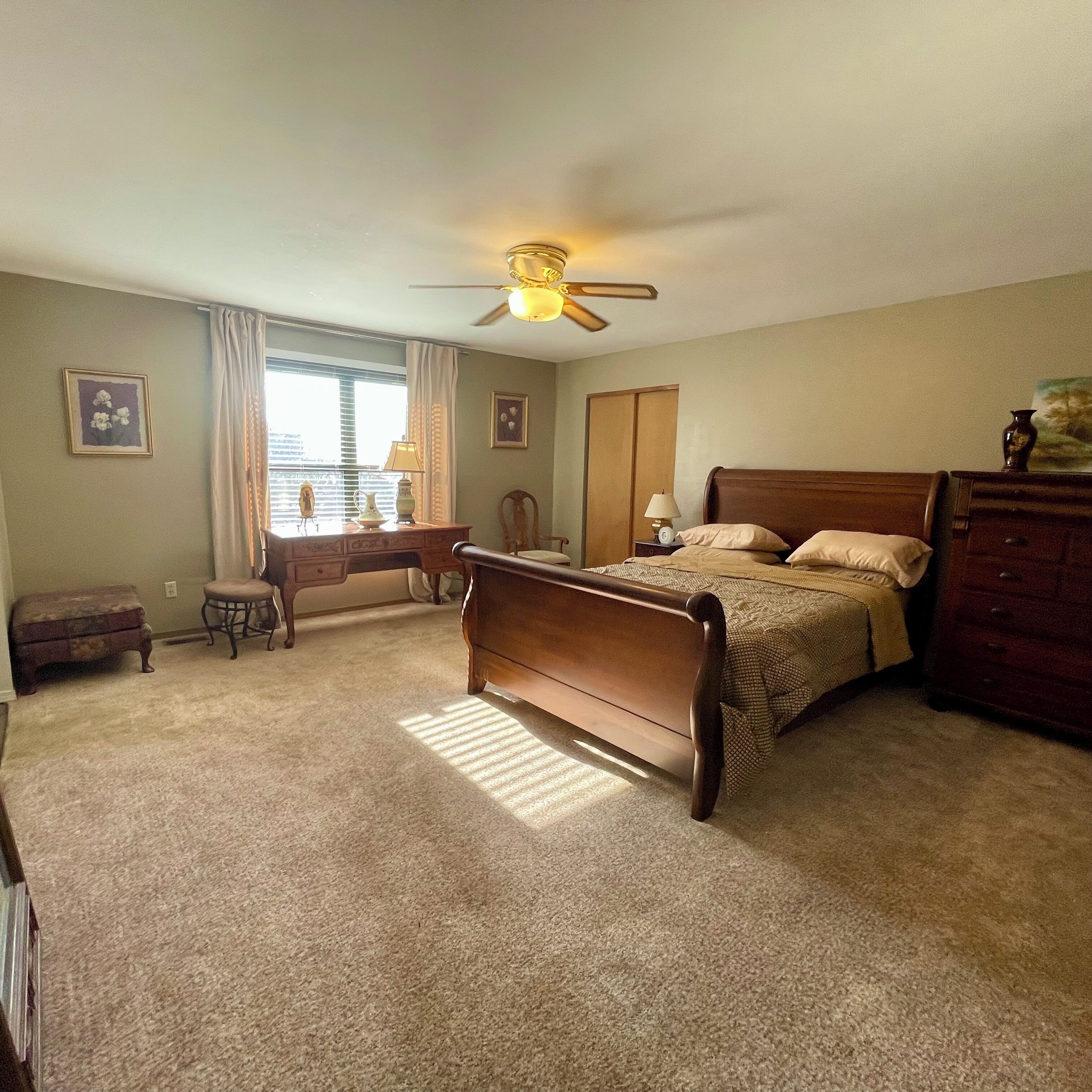 Charming 3-bedroom , 2 Bath House With A/c,  Fast Wifi, Pet Friendly - O'Fallon, MO