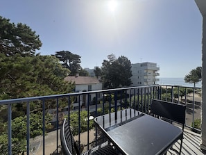 Outdoor dining - Apartment sea view - 5 guests (La Baule)