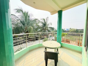 View from room - Mandarmani Hotel Manaskanya nr. Seabeach (Mandarmani)