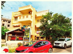 Exterior - Hotel Moon City  (Puri)