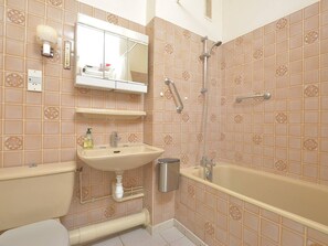 Bathroom - Quiet apartment near the beach - 4 guests (Le Grau-du-Roi)