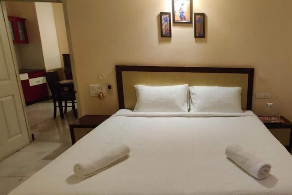 Departamento Deluxe, balcón | Escritorio, insonorización, tabla de planchar con plancha y wifi gratis
