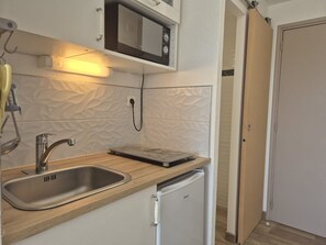 Kühlschrank, Mikrowelle