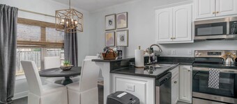 Relax at Haute Hideaway! | Minutes from UofA