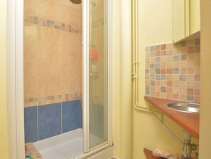 Bathroom - Apartment sea view, parking - 4 guests (Le Grau-du-Roi)