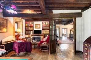 TV, fireplace, table tennis