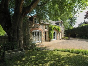 Exterior - Hollybank Barn (Melrose)