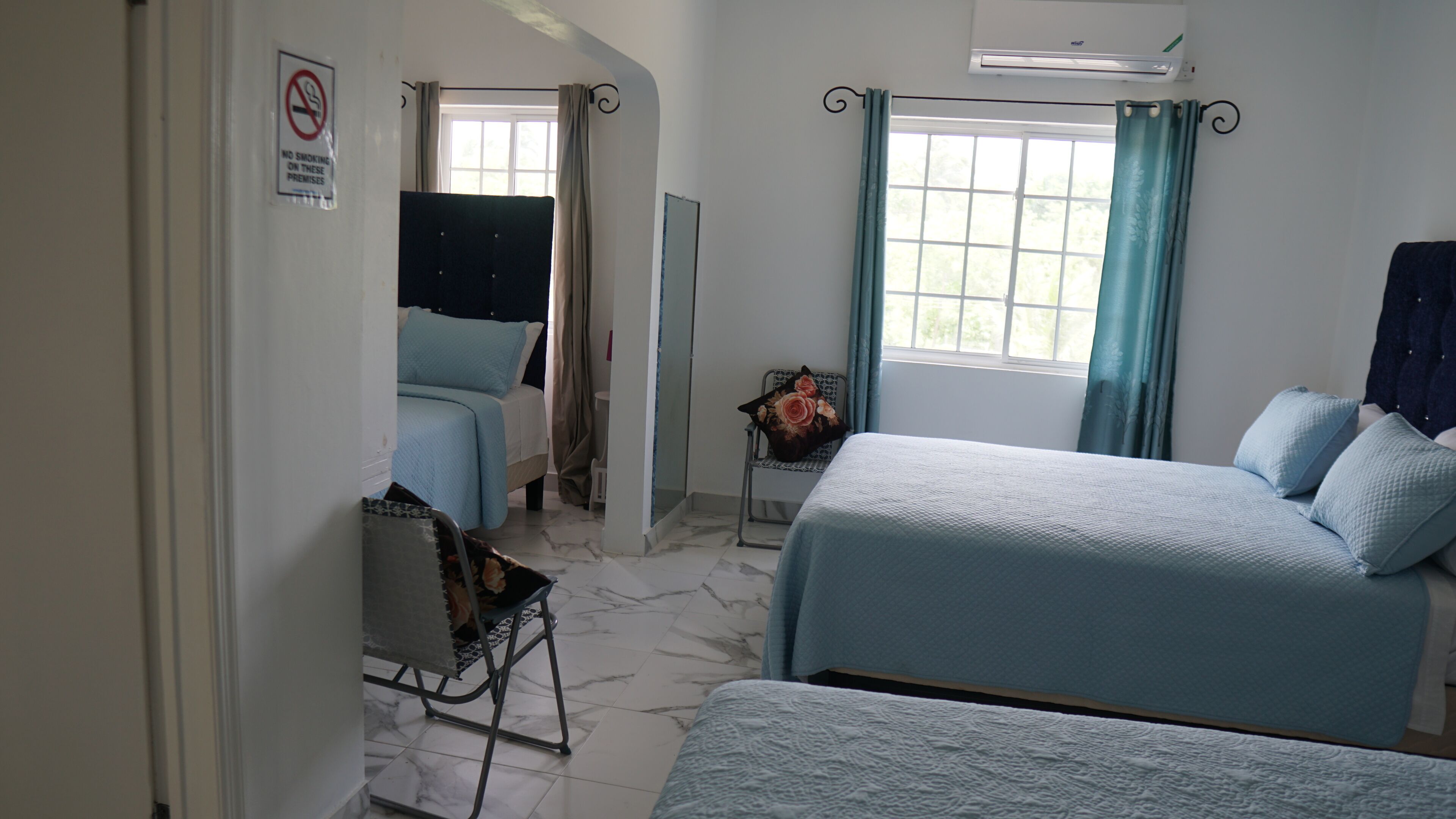 8 bedrooms, iron/ironing board, WiFi, bed sheets