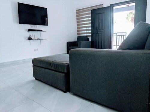 4 Safaa Court comes with a serene environment next to Airport Residential Area.