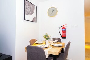 Apartment, Balcony | Dining - Bloomfields 1BR in Oasis Masdar  (Abu Dhabi)