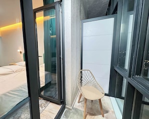 Standard Twin Room, Balcony, City View | Terrace/patio - Leore Hotel (Namangan)