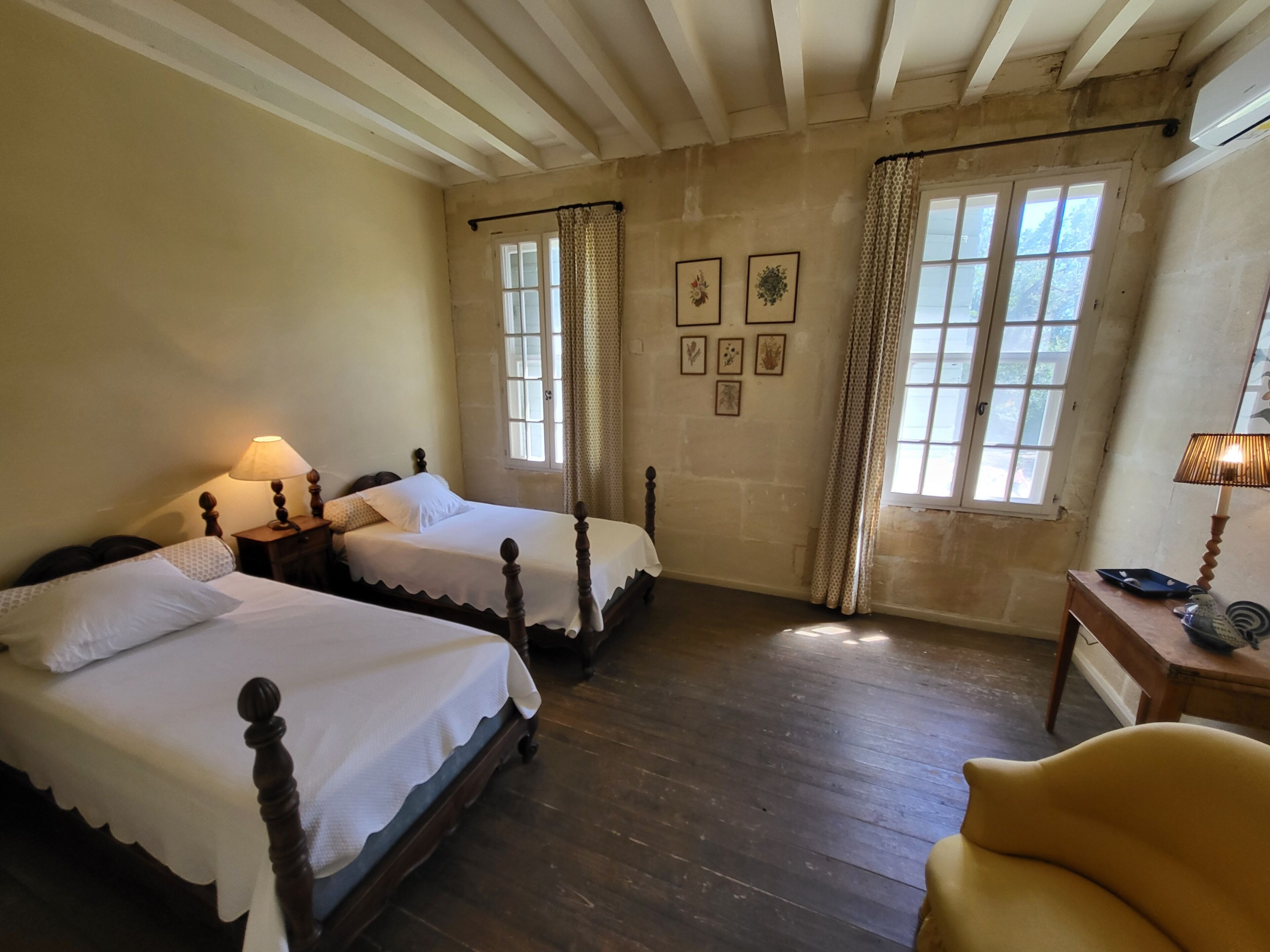 6 chambres, Wi-Fi, draps fournis