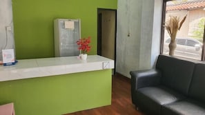Lobby - Dazhong Backpacker's Hostel (Medan)